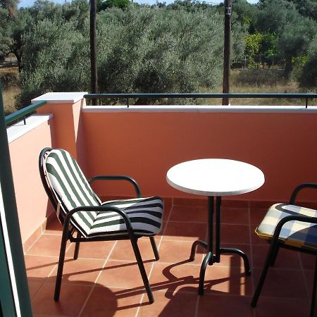 Ionian Breeze Studios Frínion Extérieur photo