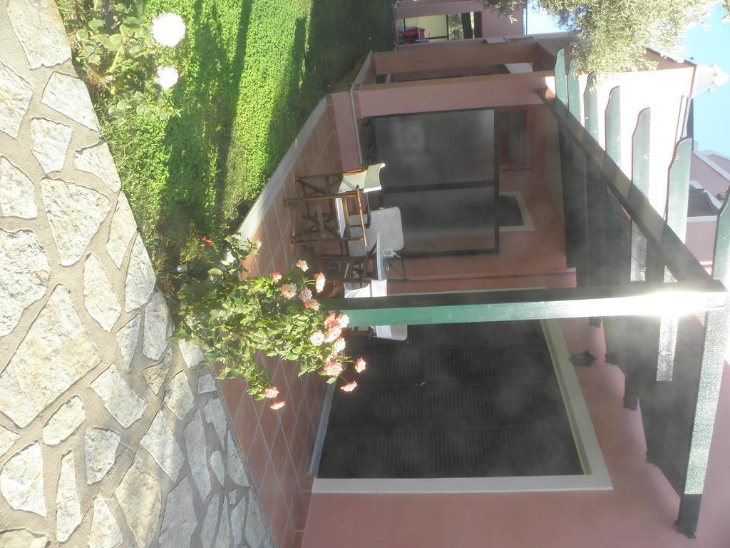 Ionian Breeze Studios Frínion Extérieur photo